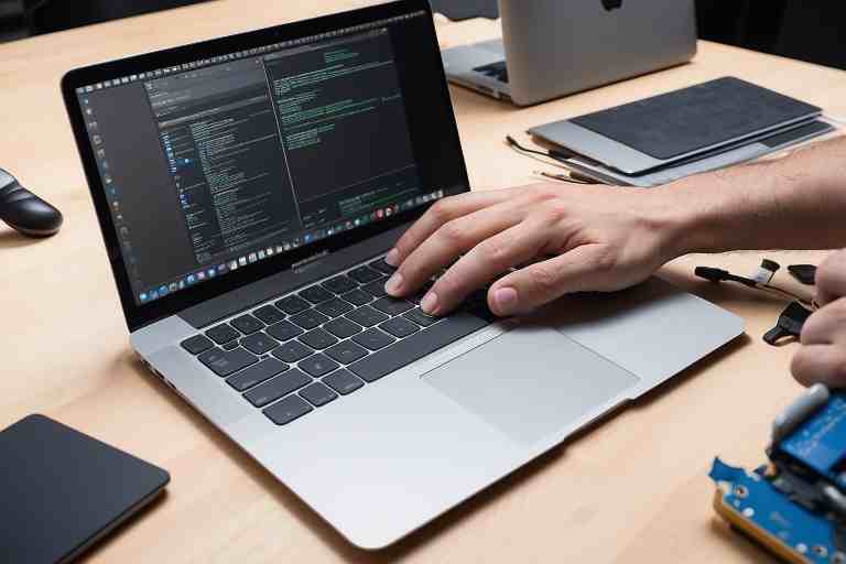 ¿Cómo reparar el touchpad en un MacBook Air?
